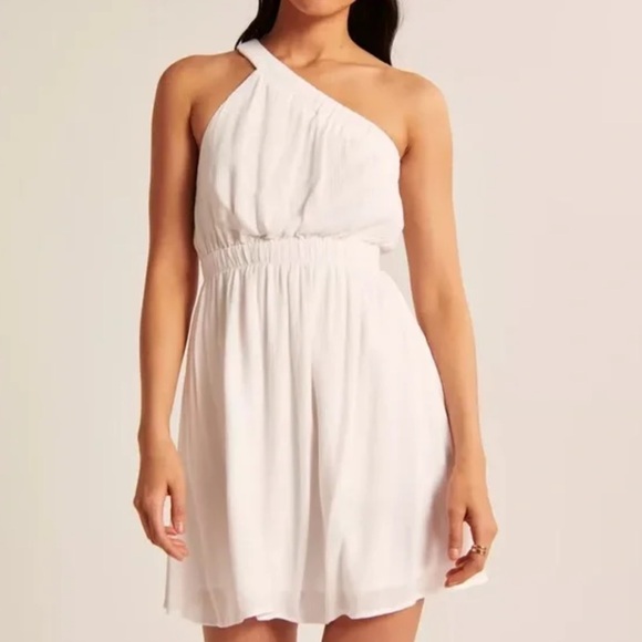 Abercrombie & Fitch Dresses & Skirts - ABERCROMBIE & FITCH White One Shoulder Gauze Mini Dress